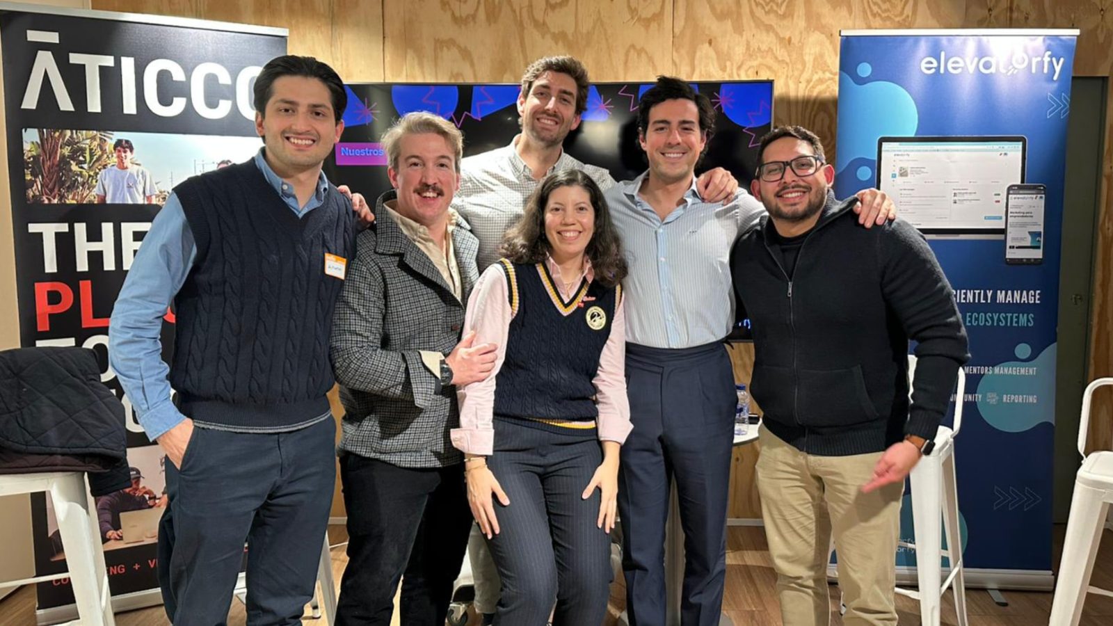 Construyendo sin filtros #9: From zero to real customers: the path of a Madrid startup — startup, founder and entrepreneur event in Madrid at Aticco María de Molina, with Fernando Manuel Pinto, Eduardo Pena Varela · Startup Grind Madrid